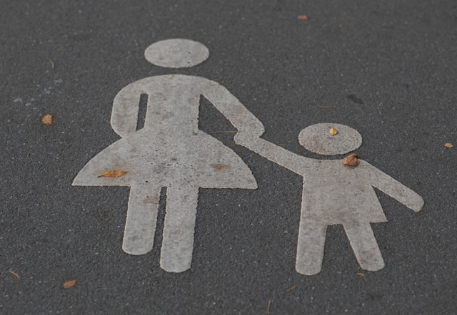 markus spiske BCf6JF4fqq0 unsplash Keeping our little ones safe: The importance of road safety education